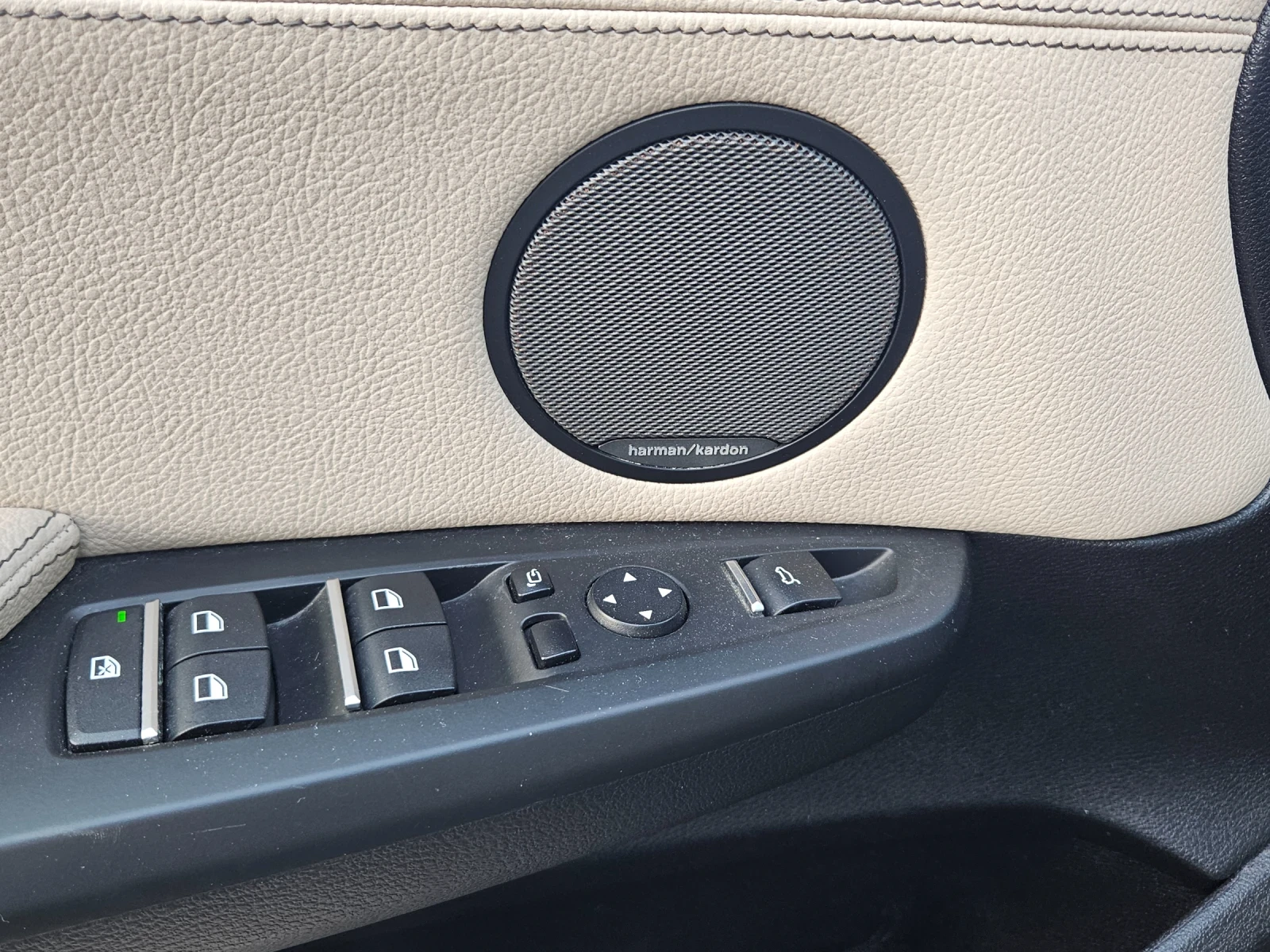 BMW X3 Xdrive 2.8i, снимка 9 - Автомобили и джипове - 53713252