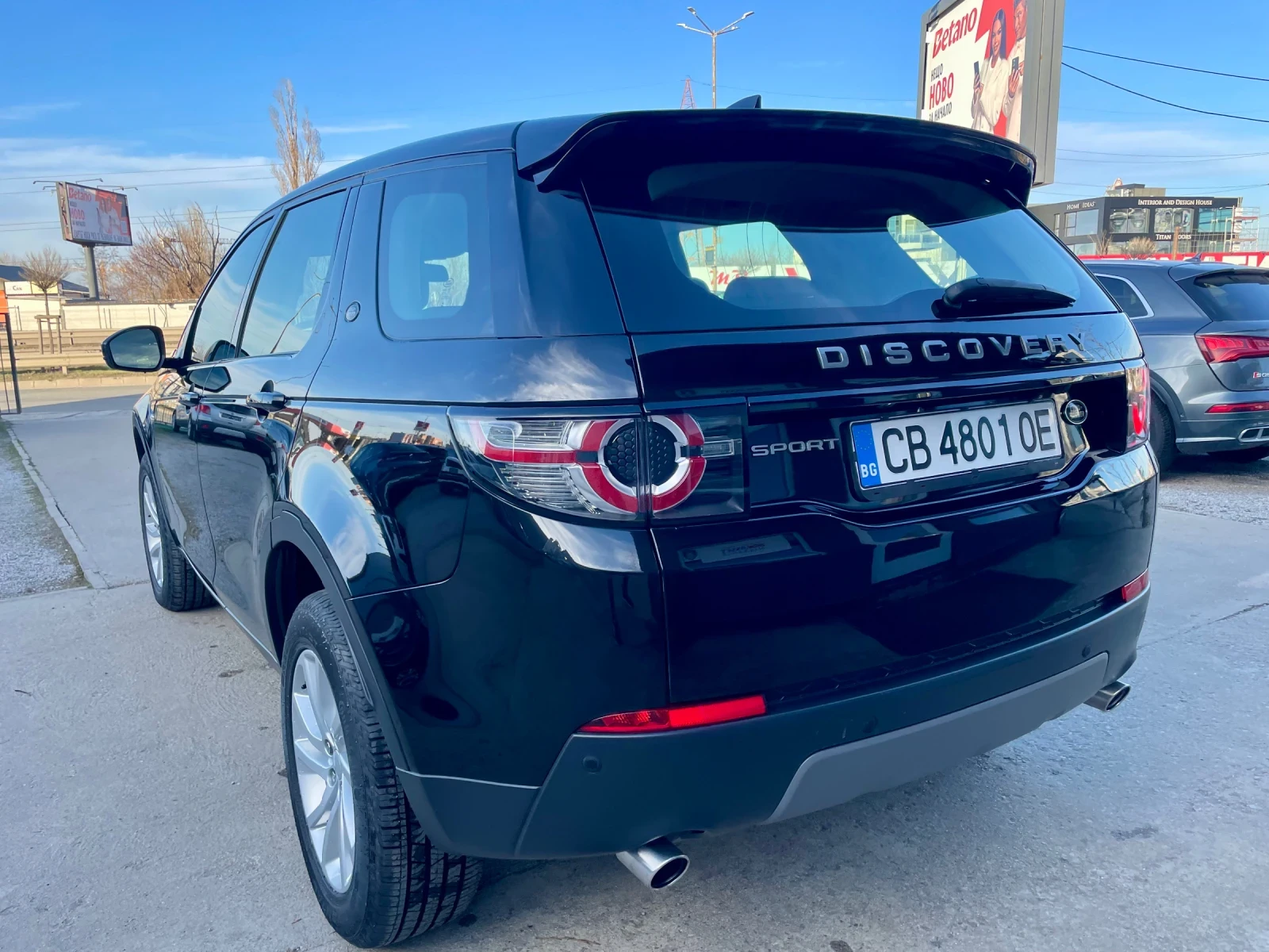 Land Rover Discovery Sport 2.0D 4x4 61000 км MOTO-PFOHE, снимка 3 - Автомобили и джипове - 53785857
