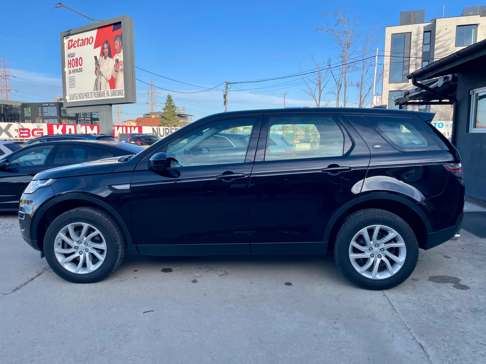 Land Rover Discovery Sport 2.0D 4x4 61000 км MOTO-PFOHE, снимка 2 - Автомобили и джипове - 53785857