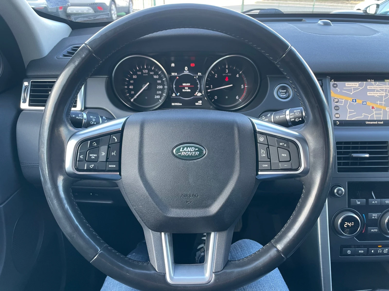 Land Rover Discovery Sport 2.0D 4x4 61000 км MOTO-PFOHE, снимка 15 - Автомобили и джипове - 53785857