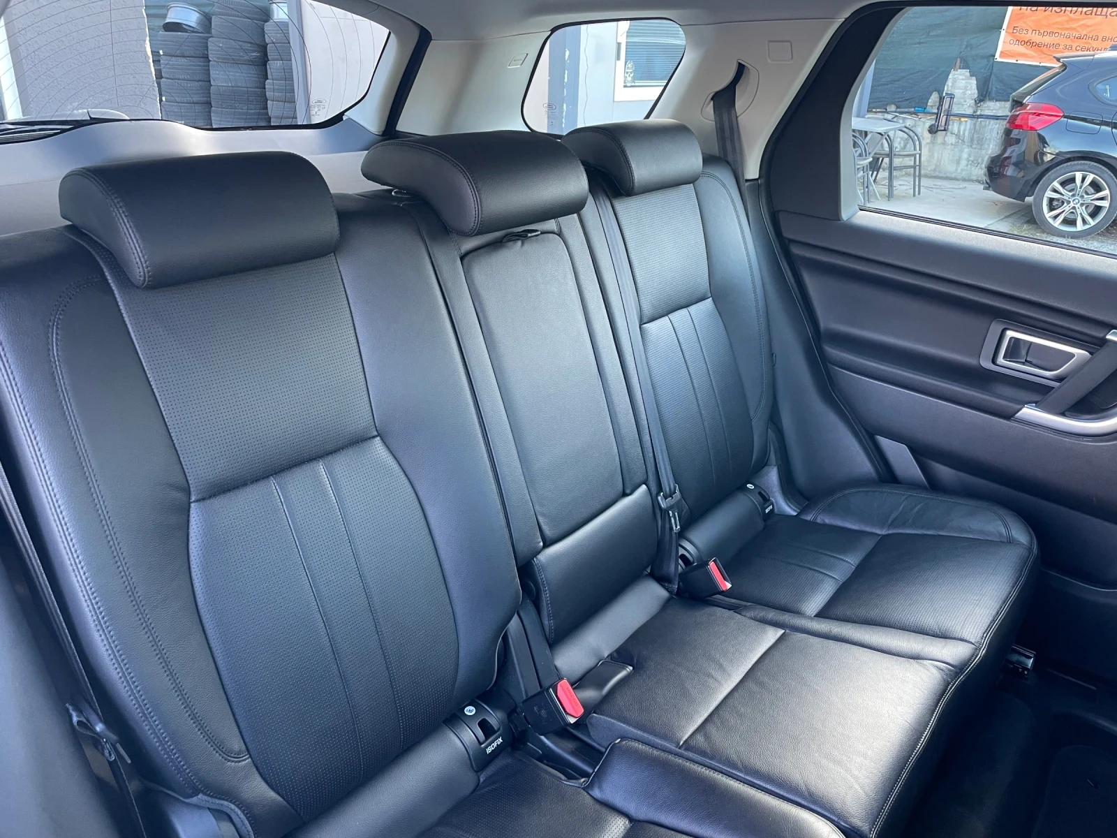 Land Rover Discovery Sport 2.0D 4x4 61000 км MOTO-PFOHE, снимка 11 - Автомобили и джипове - 53785857