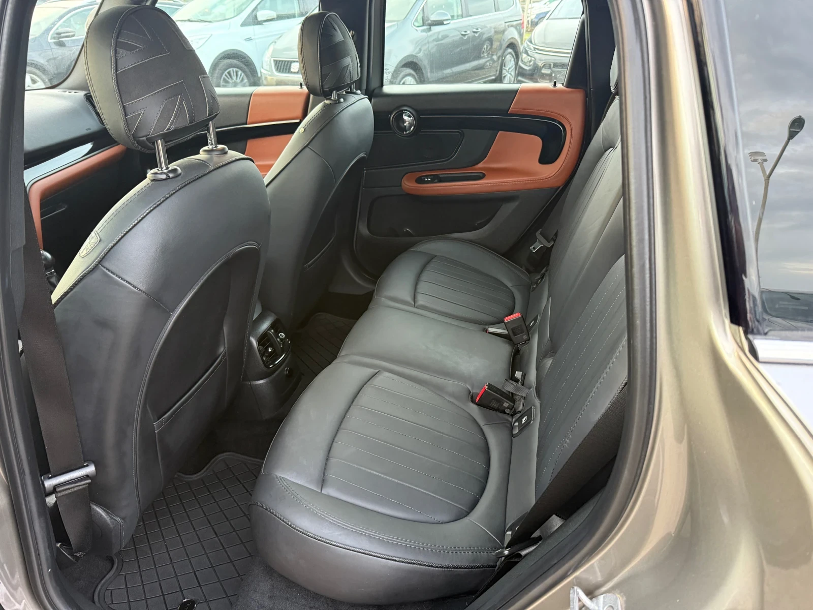 Mini Countryman 2.0 S ШВЕЙЦАРИЯ ALL4 56 Хил. Км., снимка 8 - Автомобили и джипове - 53817118