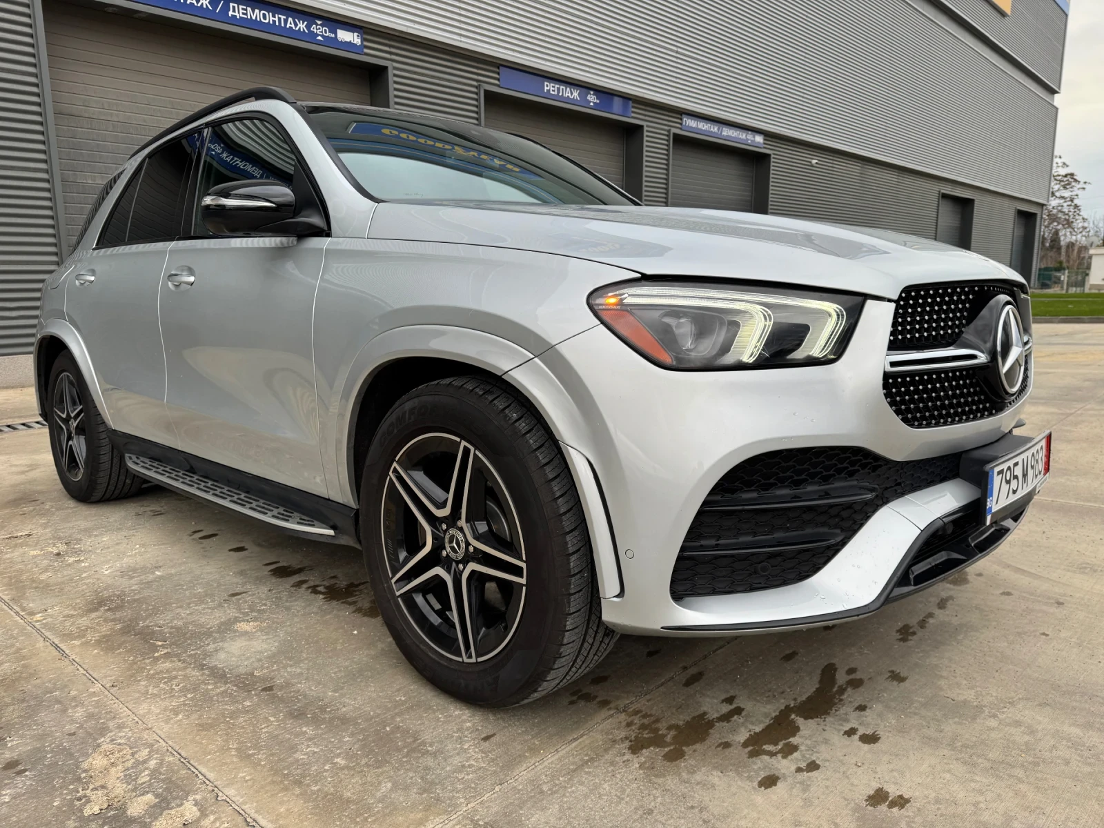 Mercedes-Benz GLE 450 AMG Night Package EQ Boost, снимка 5 - Автомобили и джипове - 54010512