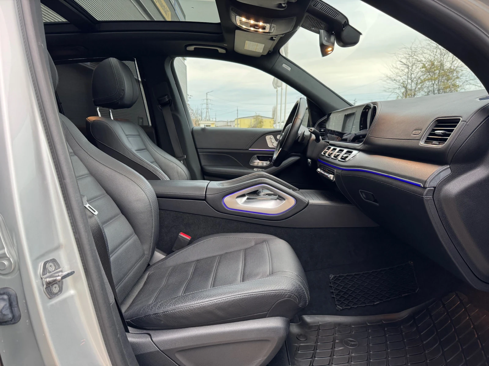 Mercedes-Benz GLE 450 AMG Night Package EQ Boost, снимка 10 - Автомобили и джипове - 54010512