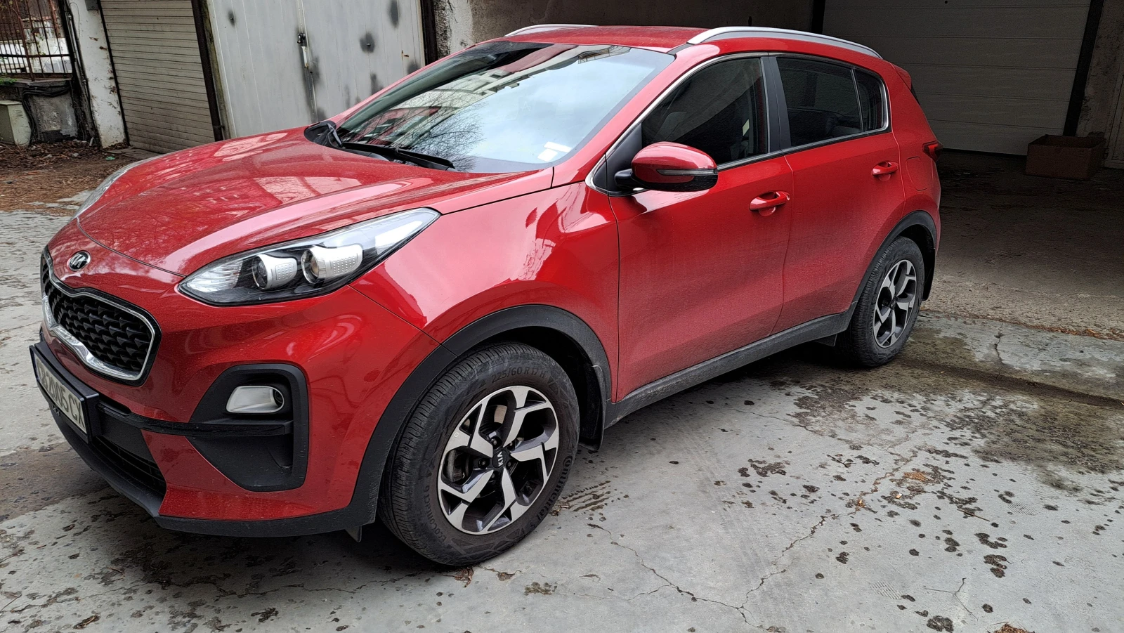 Kia Sportage, снимка 5 - Автомобили и джипове - 54068873