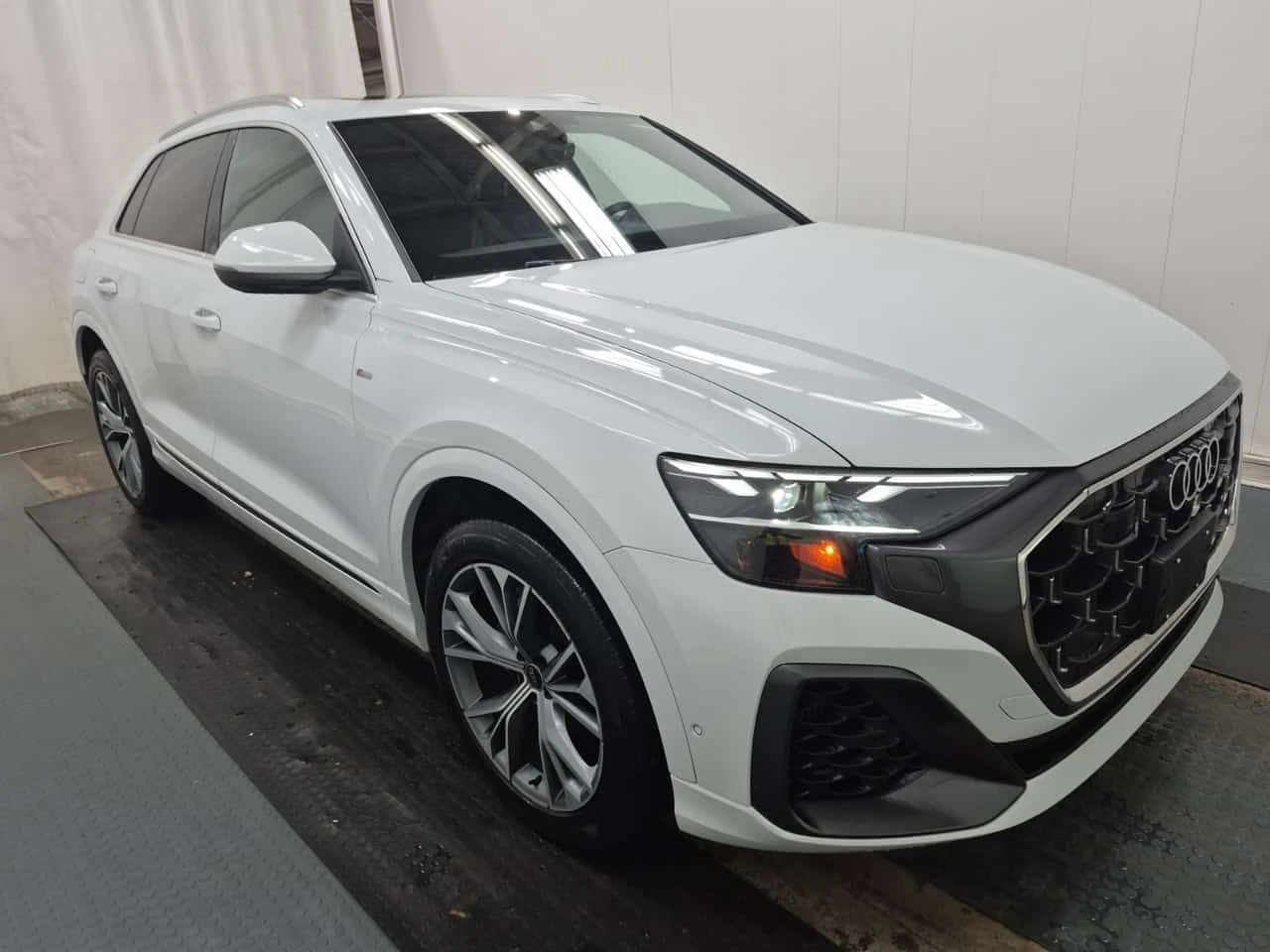 Audi Q8 | PANO| 360| ���������| 2 �����| AMBIENT  | Mobile.bg � ����������� 2