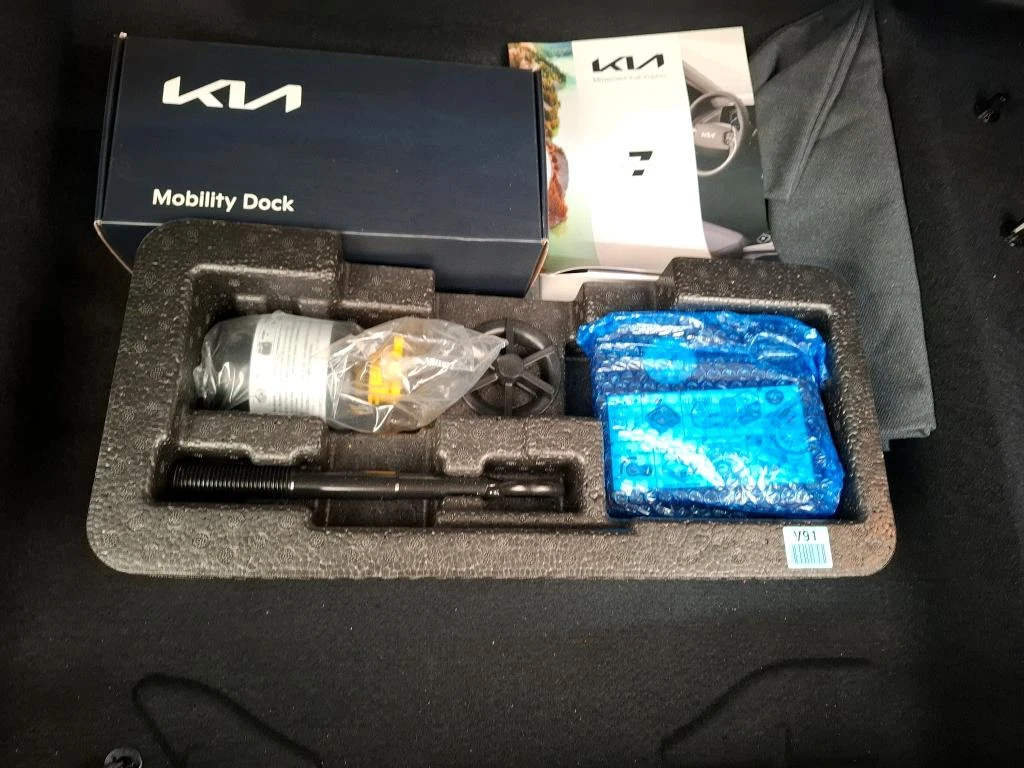 Kia Niro Connect - Electric , снимка 11 - Автомобили и джипове - 54187714