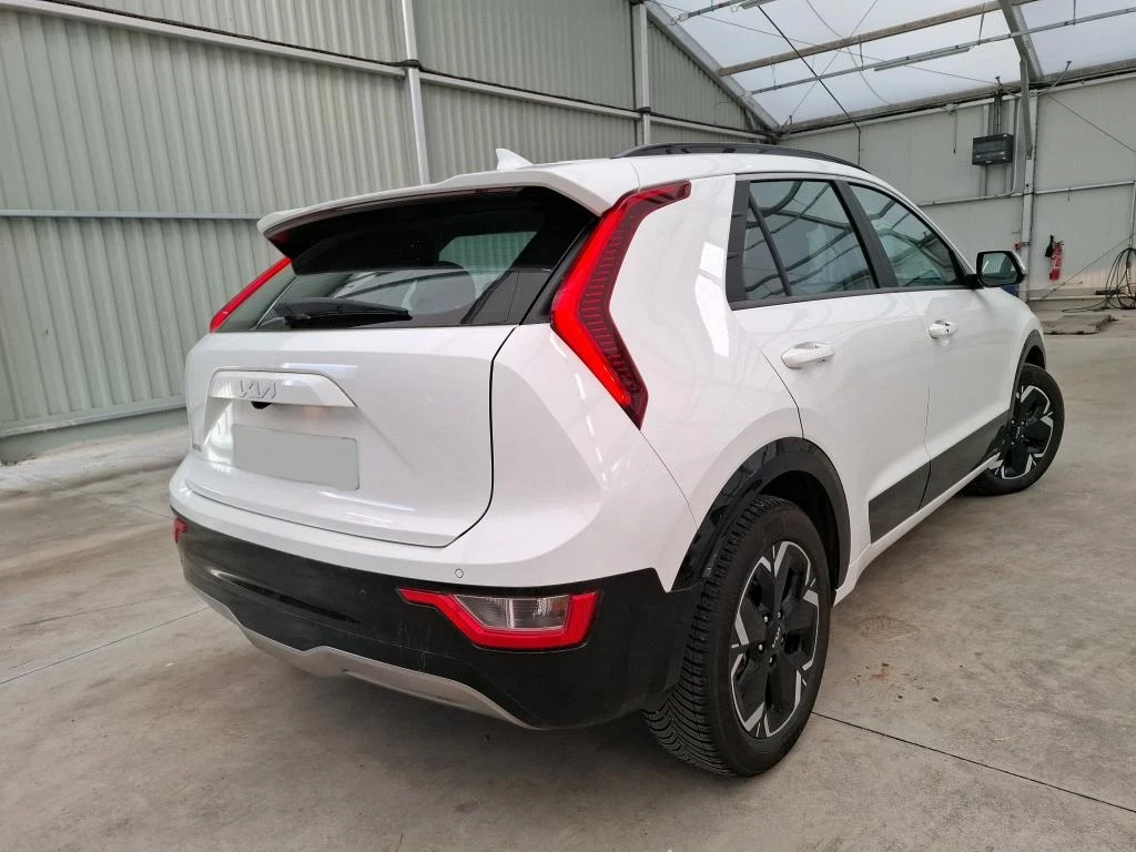 Kia Niro Connect - Electric , снимка 4 - Автомобили и джипове - 54187714