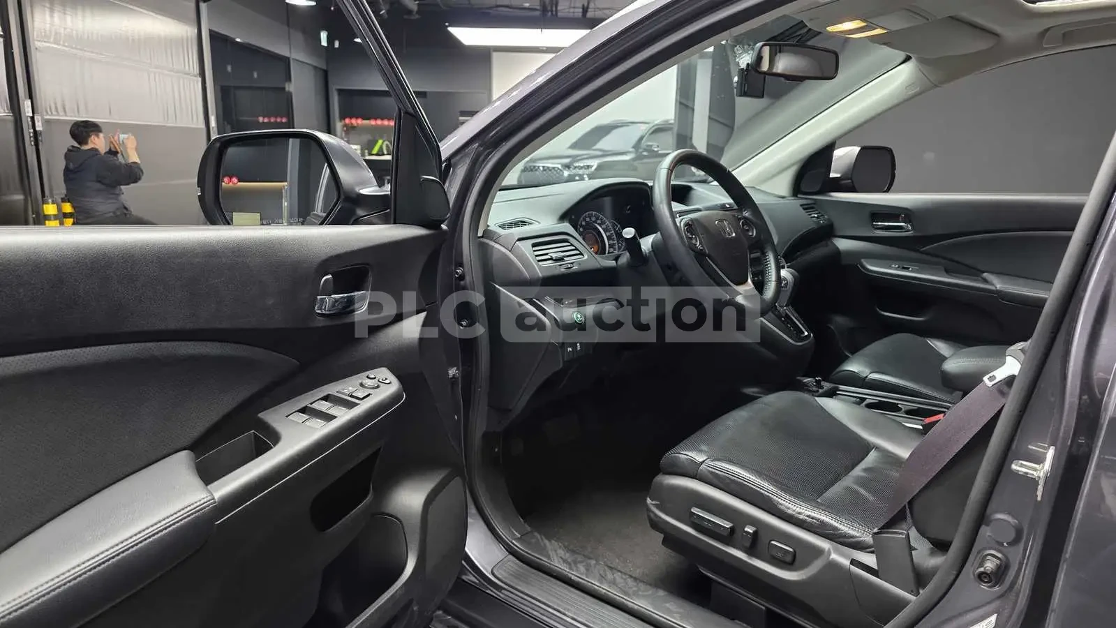 Honda Cr-v 2.4i Executive, снимка 9 - Автомобили и джипове - 54213055