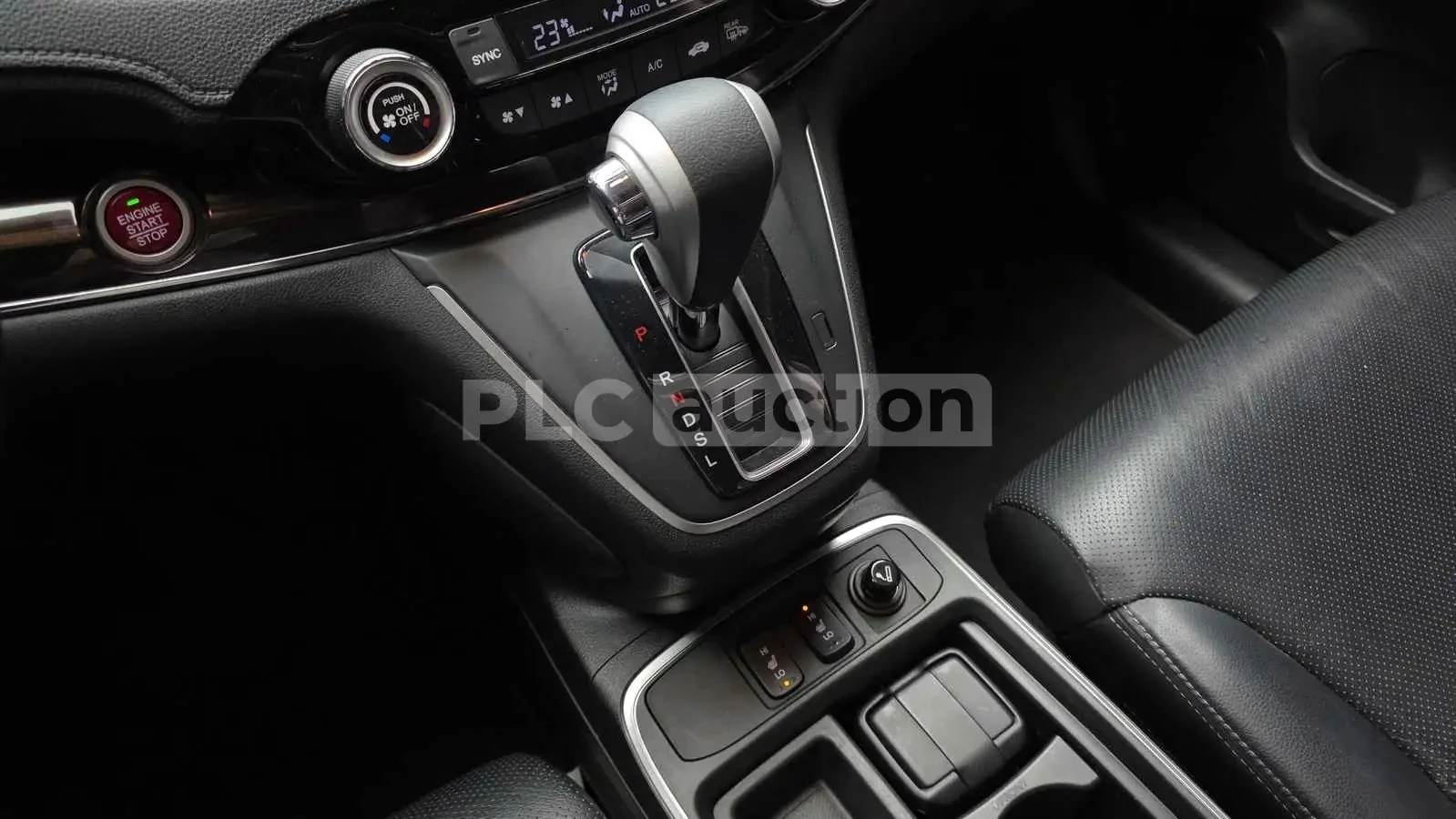 Honda Cr-v 2.4i Executive, снимка 8 - Автомобили и джипове - 54213055