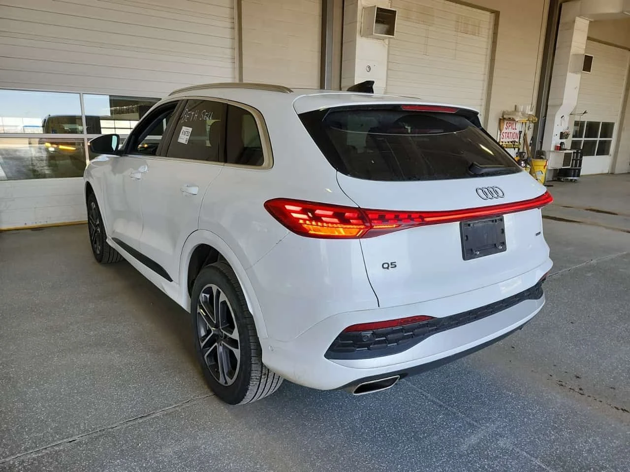 Audi Q5 * PROGRESSIV * CARFAX * BANG&OLUFSEN * 2 КЛЮЧА, снимка 4 - Автомобили и джипове - 54452824