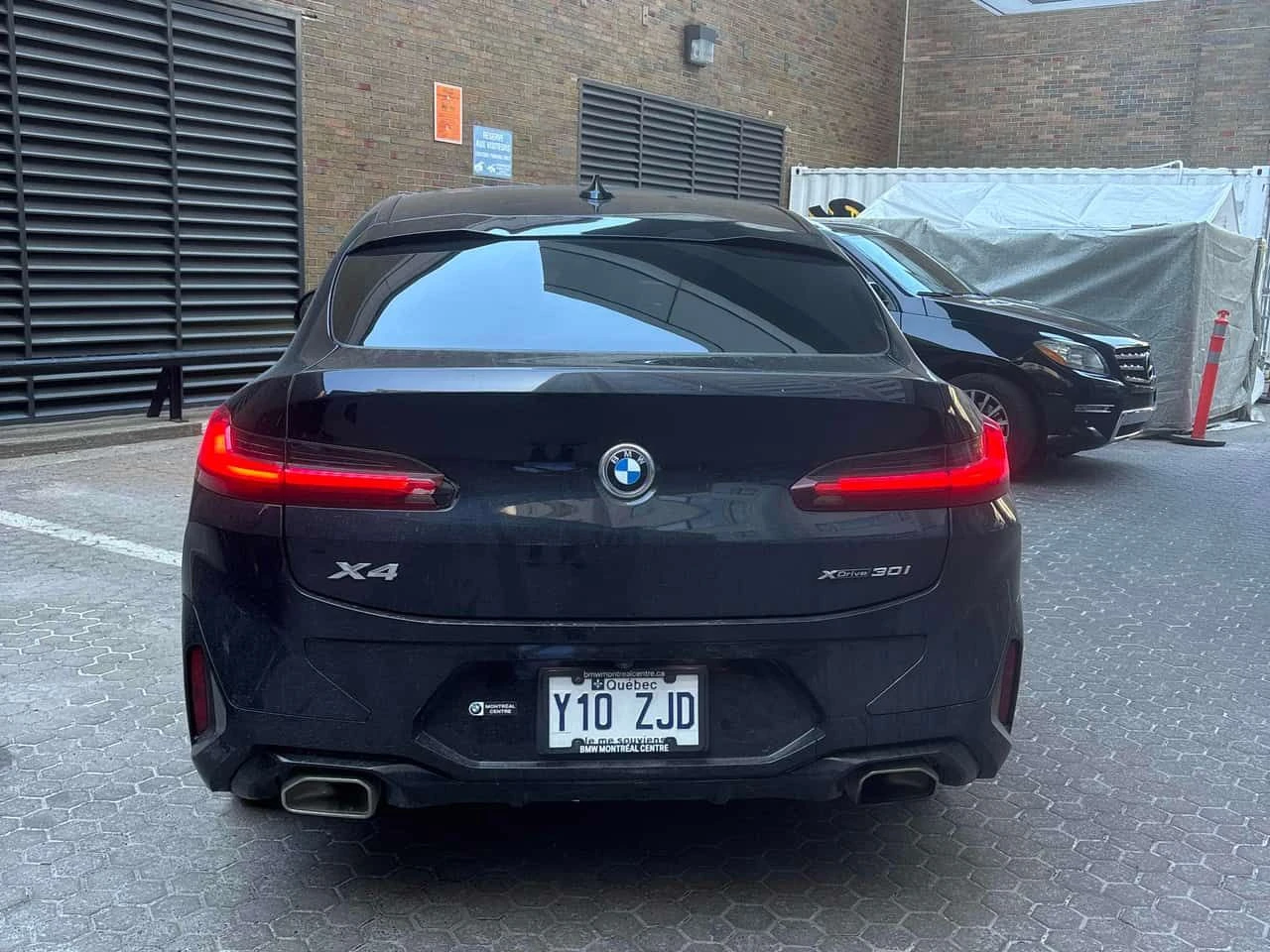 BMW X4 * xDrive30i * ПОДГРЕВ * КАМЕРА * CARPLAY, снимка 4 - Автомобили и джипове - 54683986