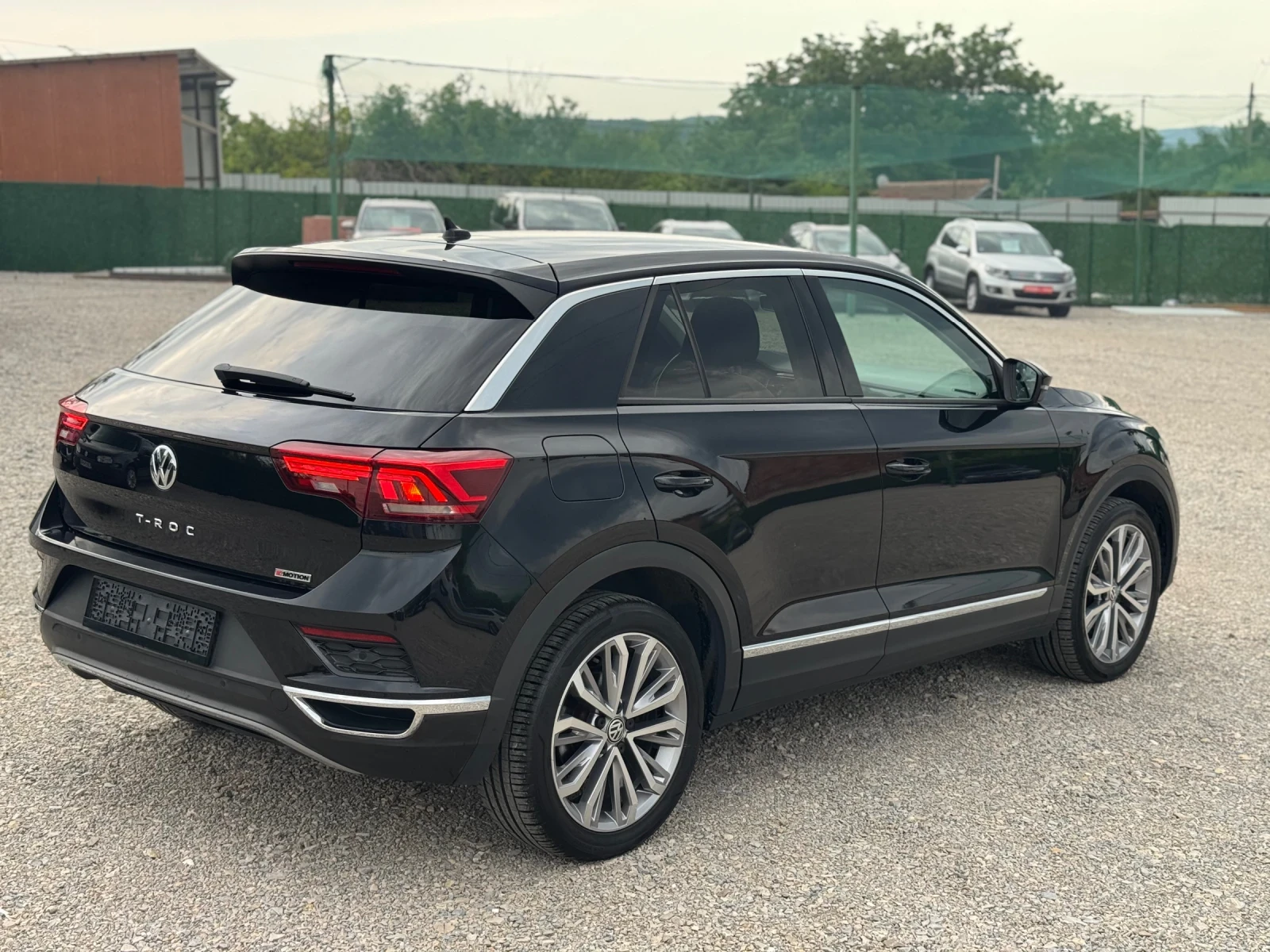 VW T-Roc Virtual, 2.0TDI, IQ-Light, 162644км, Сервиз, снимка 3 - Автомобили и джипове - 54807321
