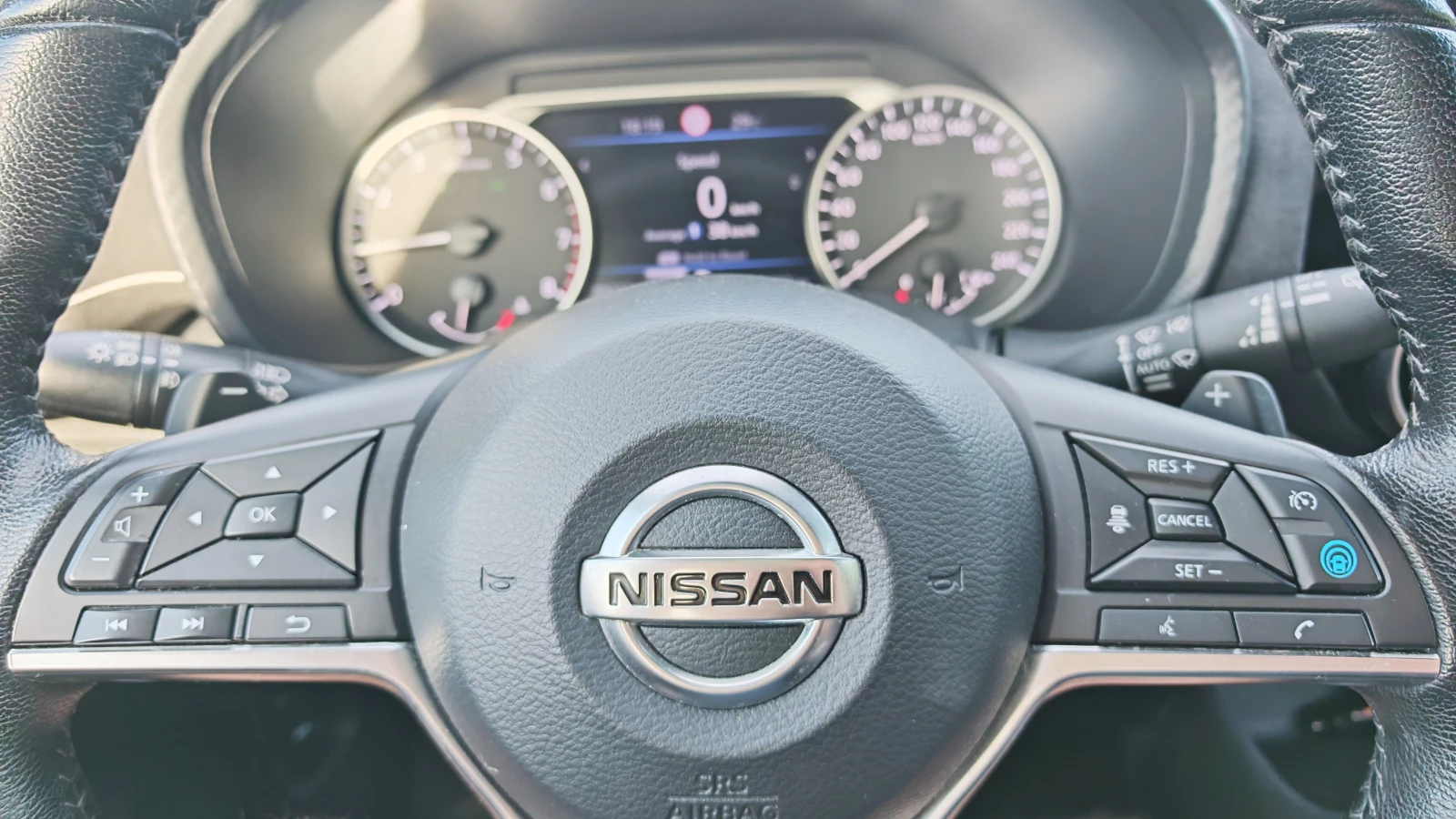 Nissan Juke N-Design, снимка 12 - Автомобили и джипове - 55051132