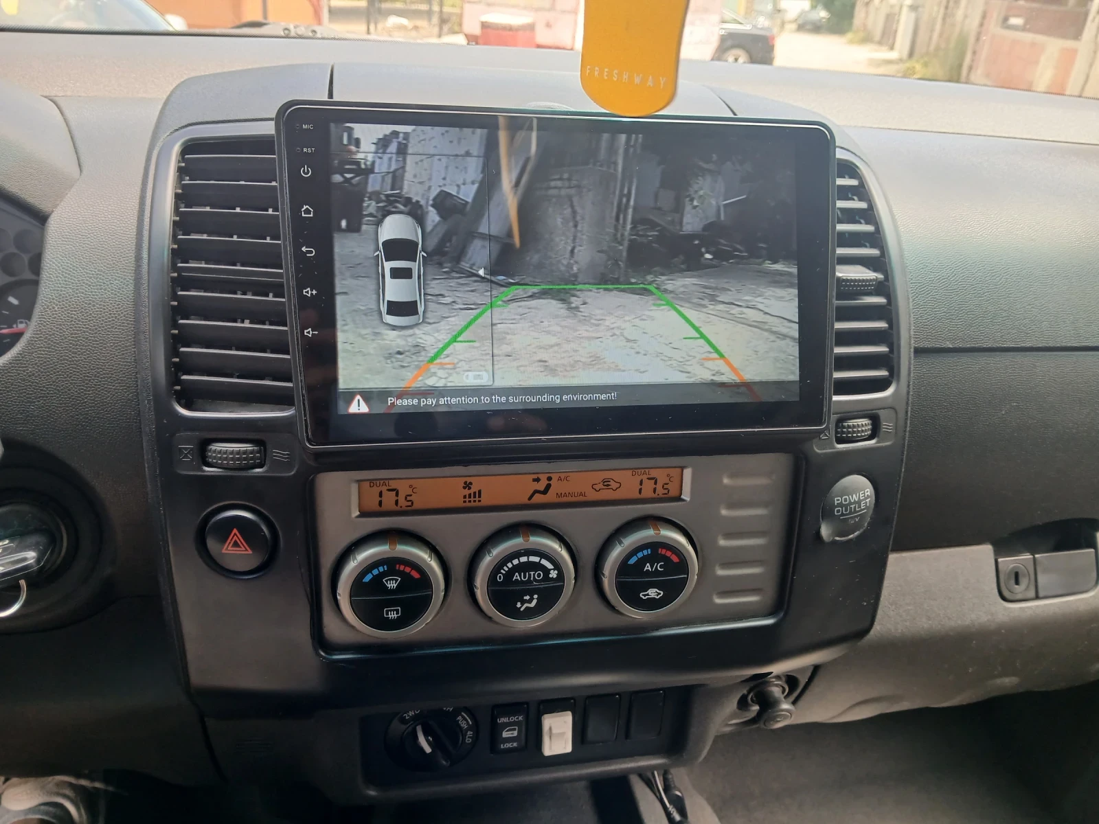 Nissan Navara CDI 2.5 , снимка 12 - Автомобили и джипове - 55127397