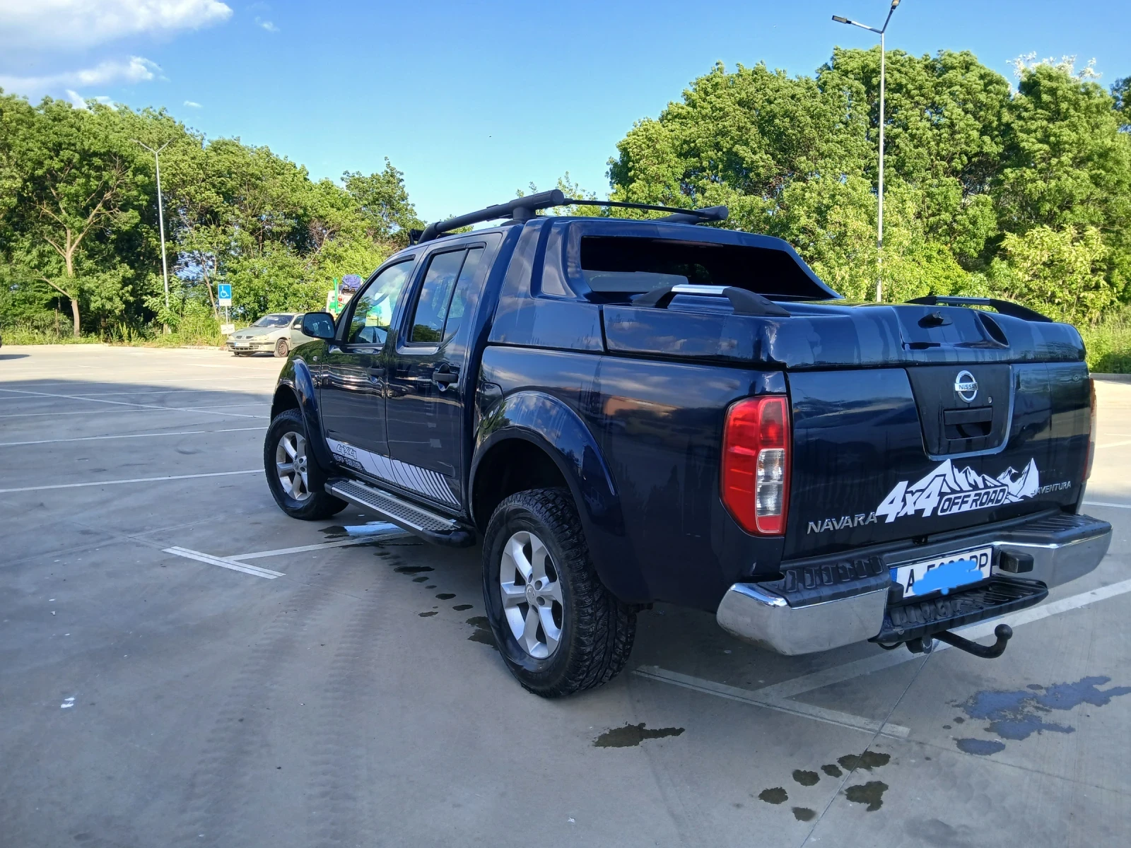Nissan Navara CDI 2.5 , снимка 4 - Автомобили и джипове - 55127397