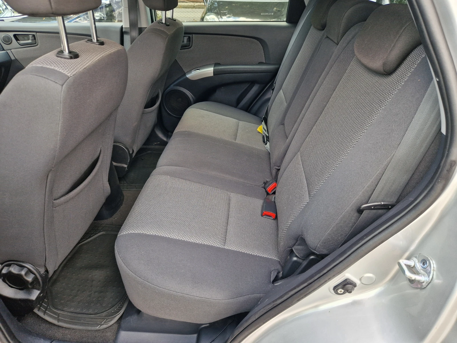 Kia Sportage 2.0 ����� ��������� | Mobile.bg � ����������� 14