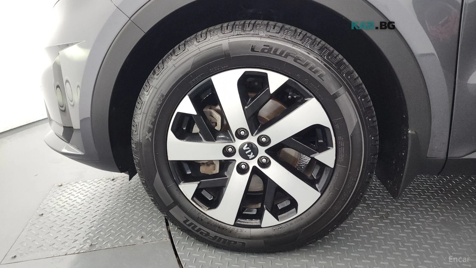 Kia Sorento 2.2D Noblesse 4x4* DISTRONIC* 360* ОБДУХВАНЕ* , снимка 5 - Автомобили и джипове - 55820422