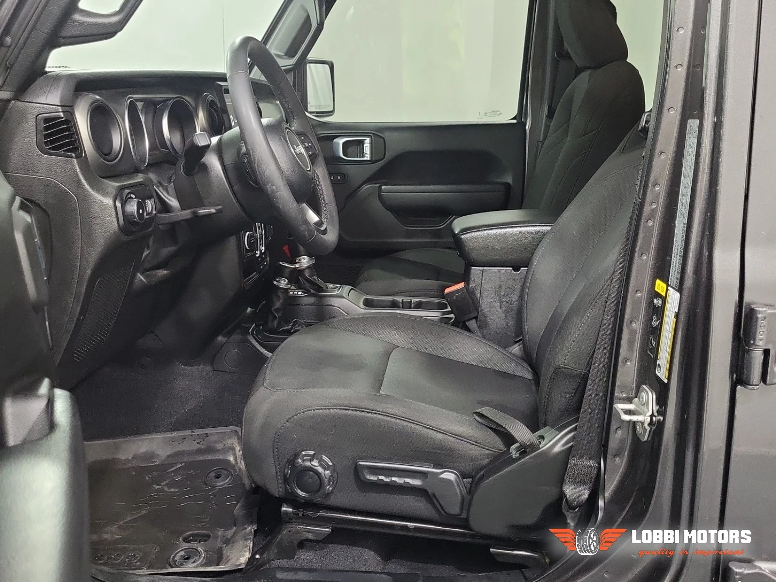 Jeep Wrangler, снимка 5 - Автомобили и джипове - 55928333