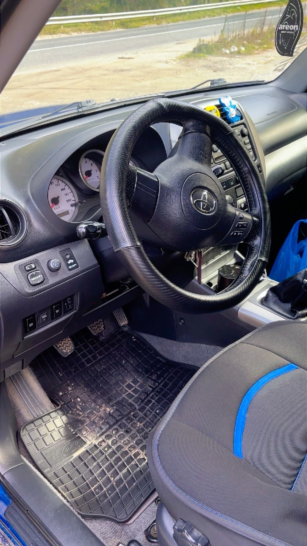 Toyota Rav4, снимка 5 - Автомобили и джипове - 56542227