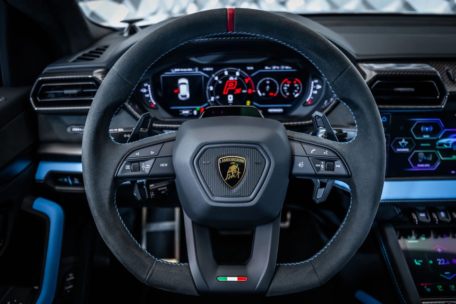 Lamborghini Urus SE* Carbon* B&O, снимка 11 - Автомобили и джипове - 56612444