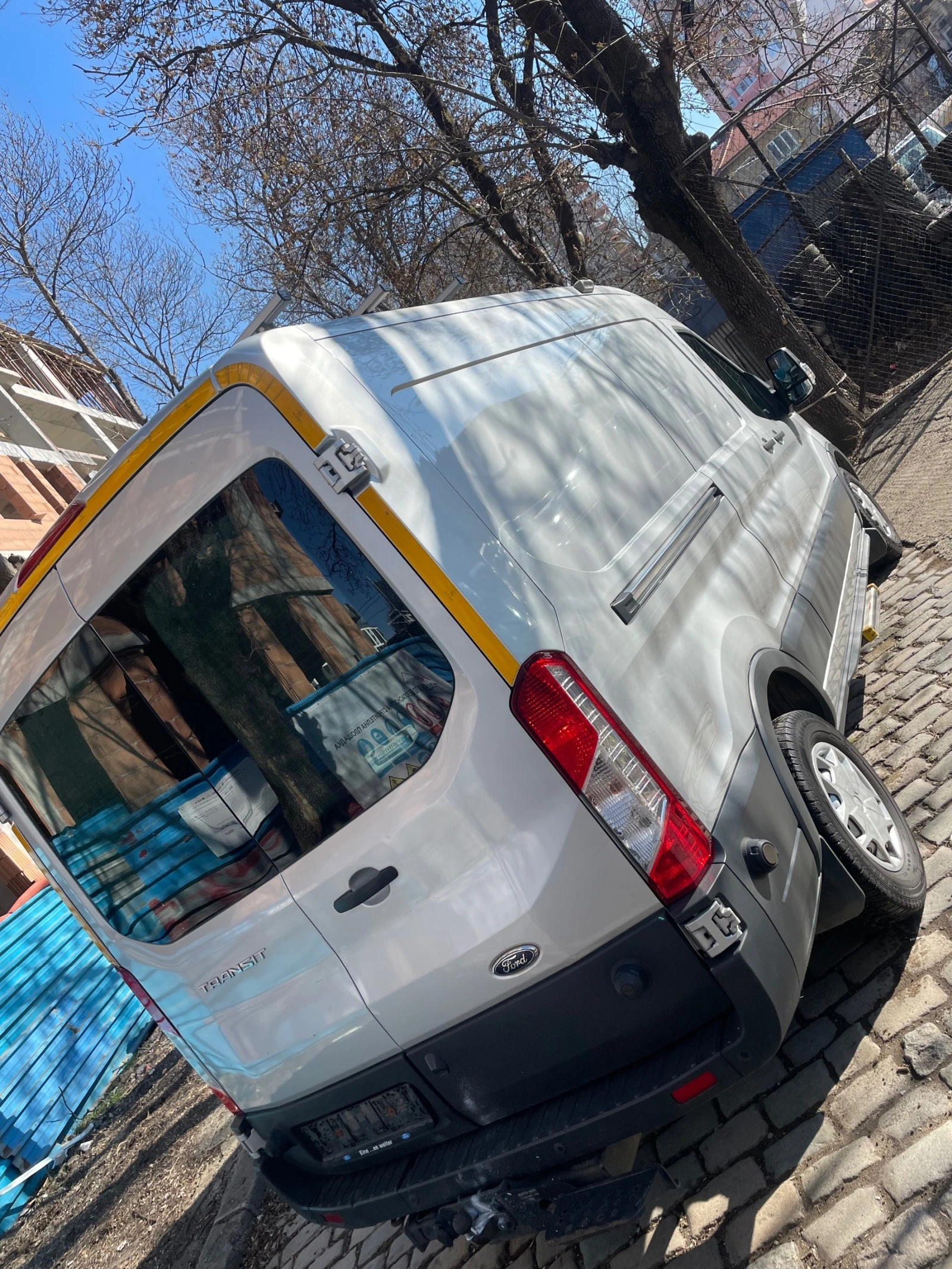 Ford Transit 2.0TDCi - изображение 8