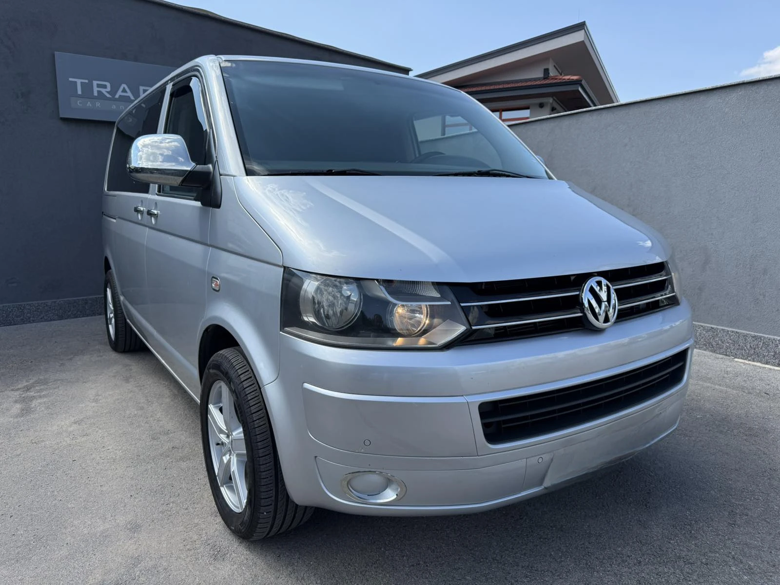 VW Caravelle 2.0 TDI DSG - изображение 3