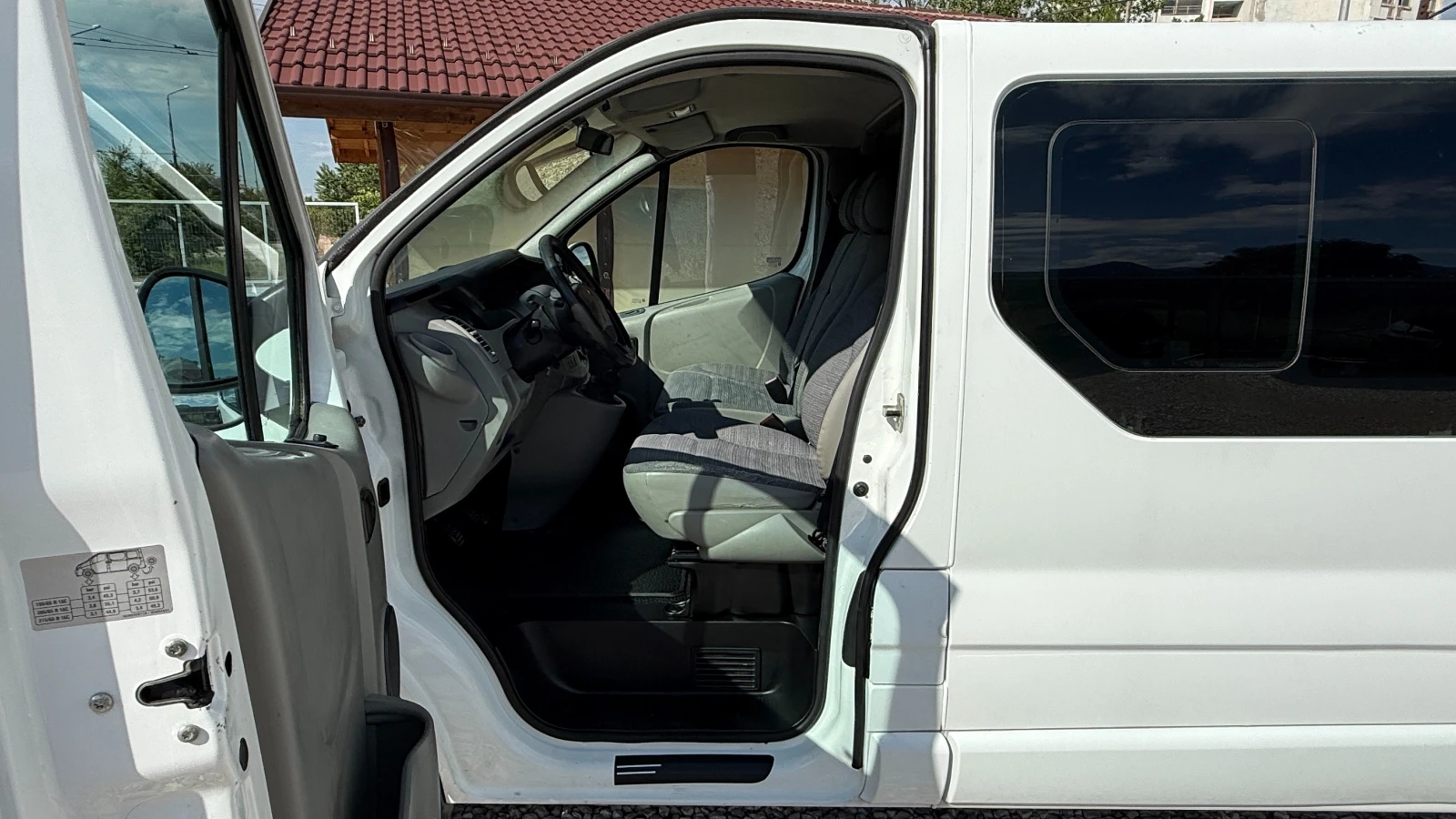 Renault Trafic 2.0DCI-114��/9�����/����� ����/��������(�������) | Mobile.bg � ����������� 13