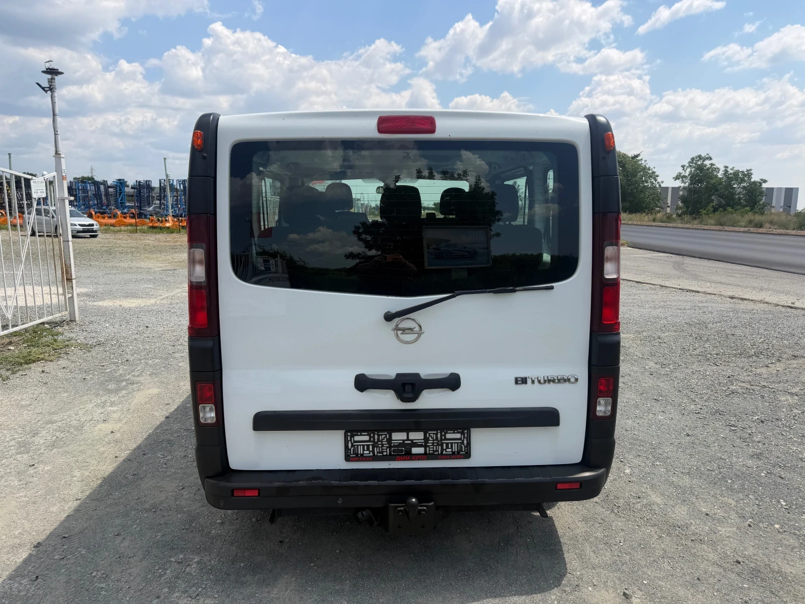 Opel Vivaro TDCI / MAXI / ЕВРО6 / 9-МЕСТЕН / АВТОПИЛОТ, снимка 6 - Бусове и автобуси - 55313092