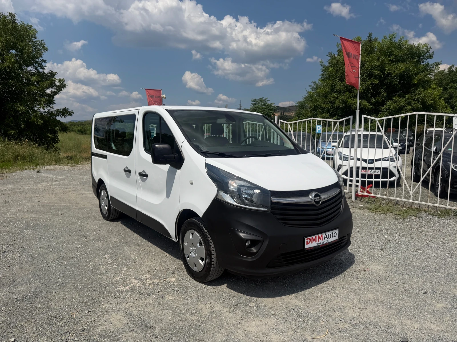 Opel Vivaro TDCI / MAXI / ЕВРО6 / 9-МЕСТЕН / АВТОПИЛОТ, снимка 3 - Бусове и автобуси - 55313092