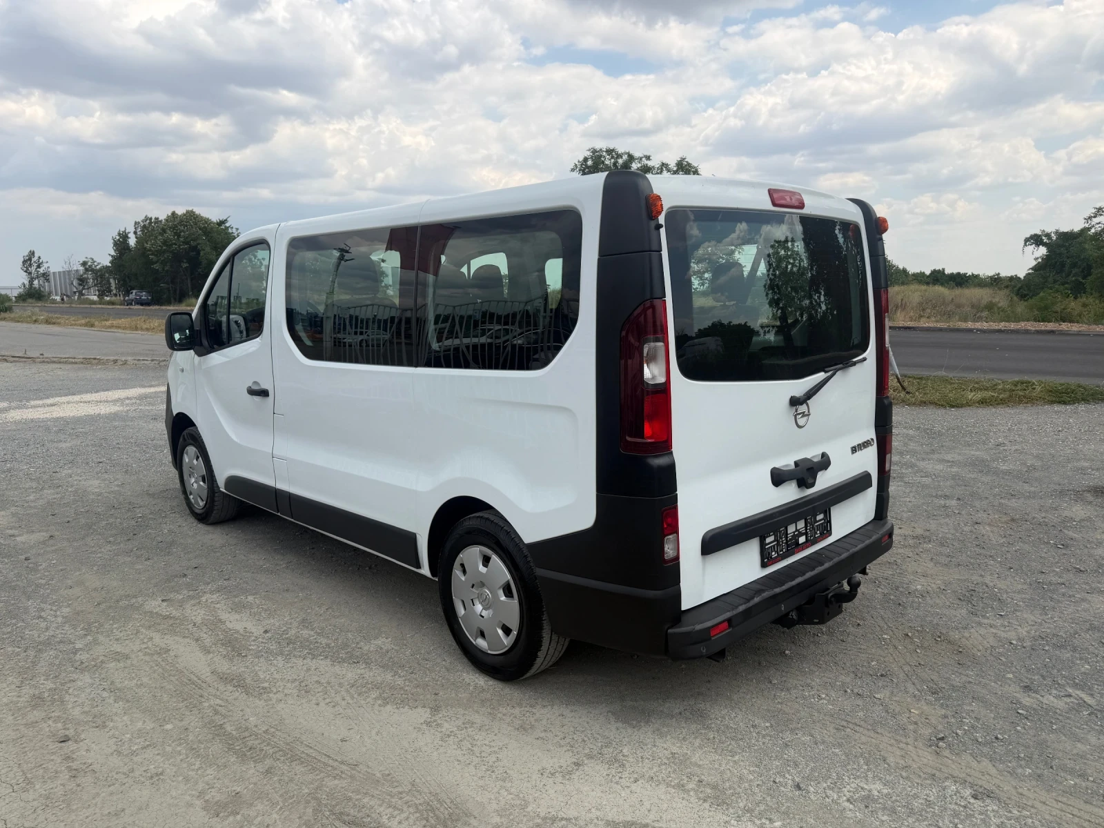 Opel Vivaro TDCI / MAXI / ЕВРО6 / 9-МЕСТЕН / АВТОПИЛОТ, снимка 7 - Бусове и автобуси - 55313092
