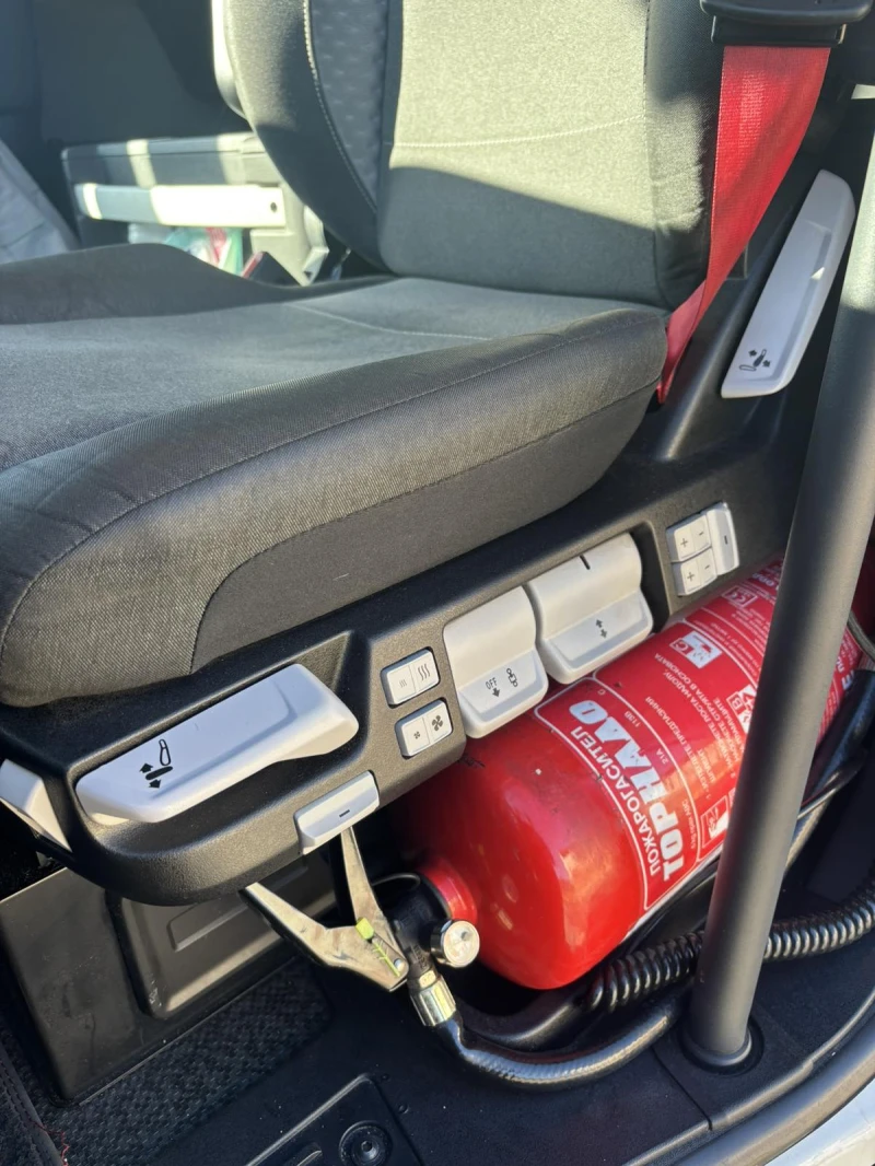 Renault T 480 2бр., снимка 8 - Камиони - 52201461