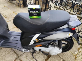 Piaggio Liberty Скутер, снимка 13