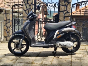Piaggio Liberty Скутер, снимка 4