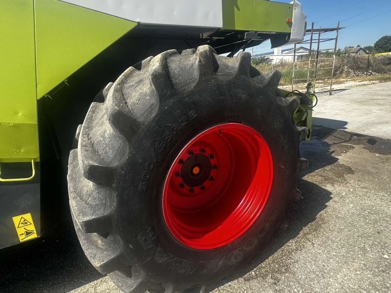 Комбайн Claas Lexion 480, снимка 8 - Селскостопанска техника - 47436515