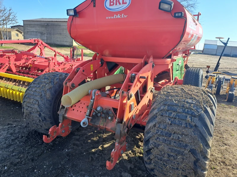 Сеялка Gaspardo Manta 12+ Бункер-Gaspardo-Scatenata-3000l, снимка 15 - Селскостопанска техника - 53497371