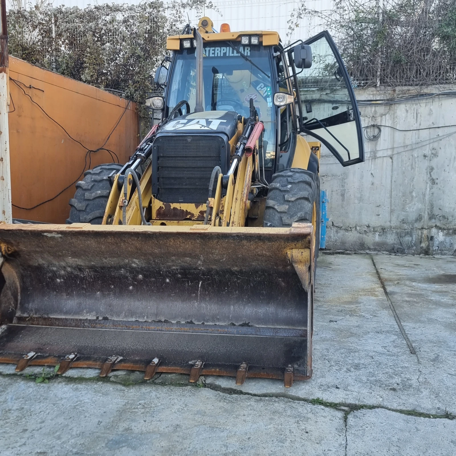 Багер Cat 434E, снимка 1