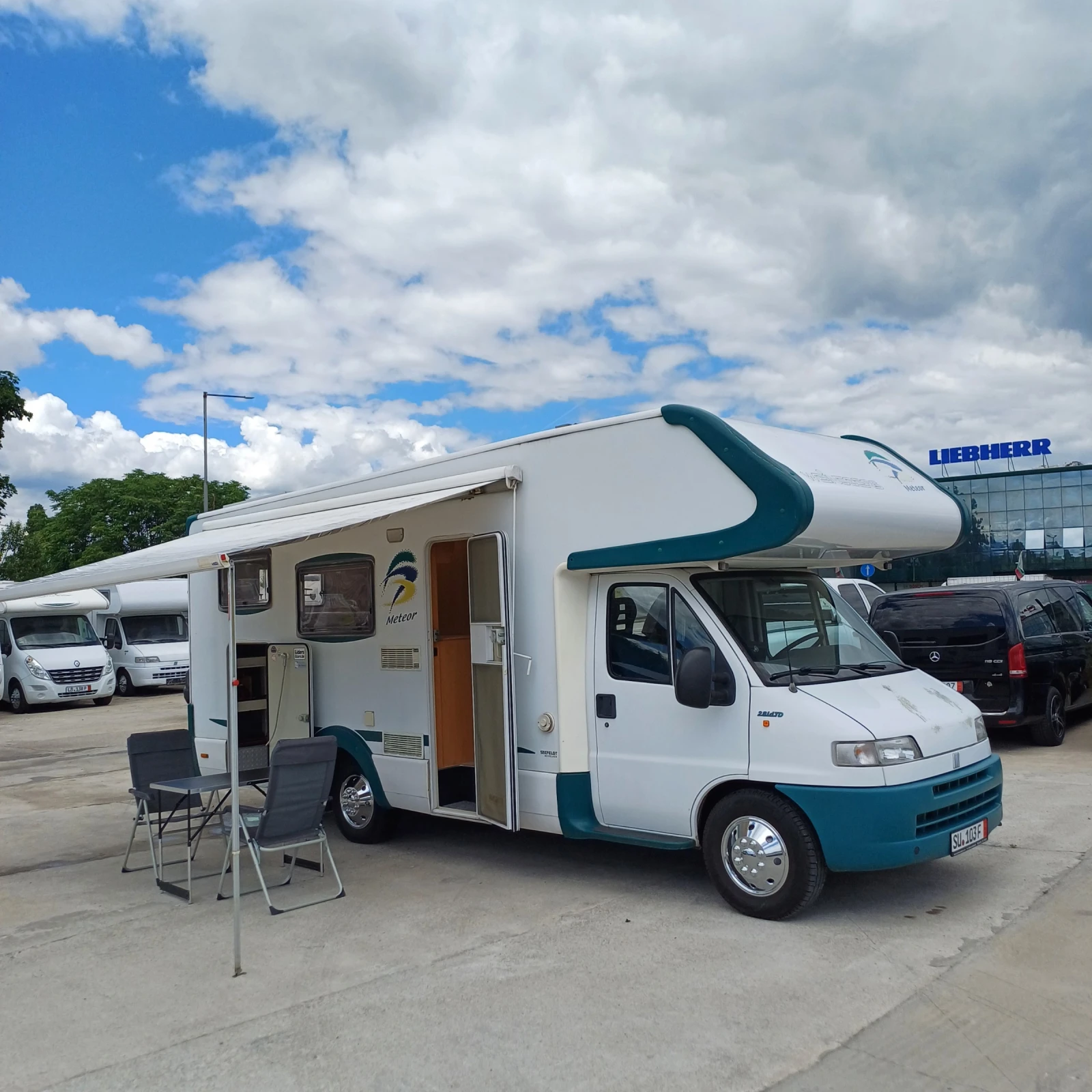 Кемпер Weinsberg Meteor КЛИМАТИК, снимка 2 - Каравани и кемпери - 54893671
