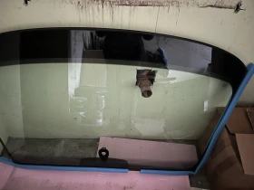 Предно стъкло за Audi A3 Седан, снимка 1