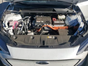 Subaru Solterra Limited AWD, снимка 12