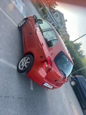 Toyota Yaris 1.0i, снимка 13