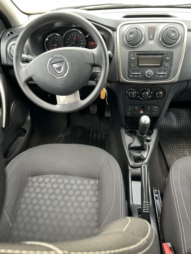 Dacia Logan 1.2i, 49000км, 2014г, снимка 7 - Автомобили и джипове - 48214255