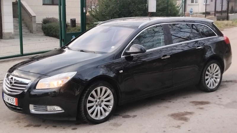 Opel Insignia 2000cdti, снимка 1 - Автомобили и джипове - 48488332