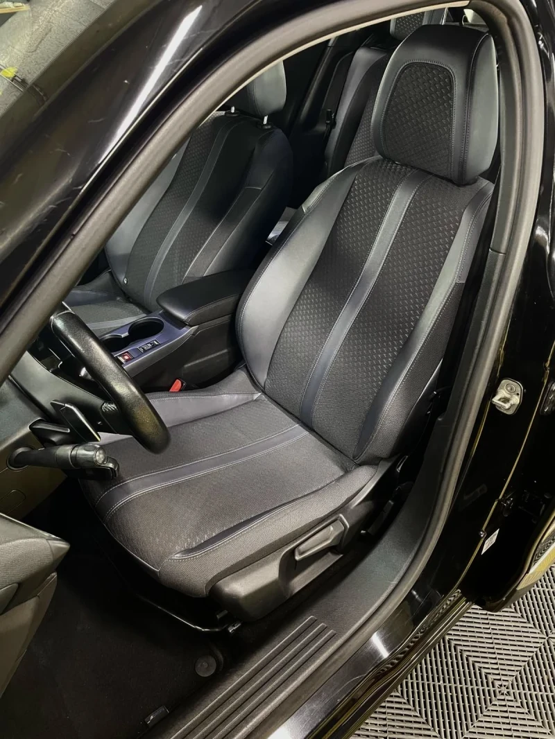 Peugeot 2008 1.5HDI 72.000 km Keyless Дигитално табло , снимка 8 - Автомобили и джипове - 52333968