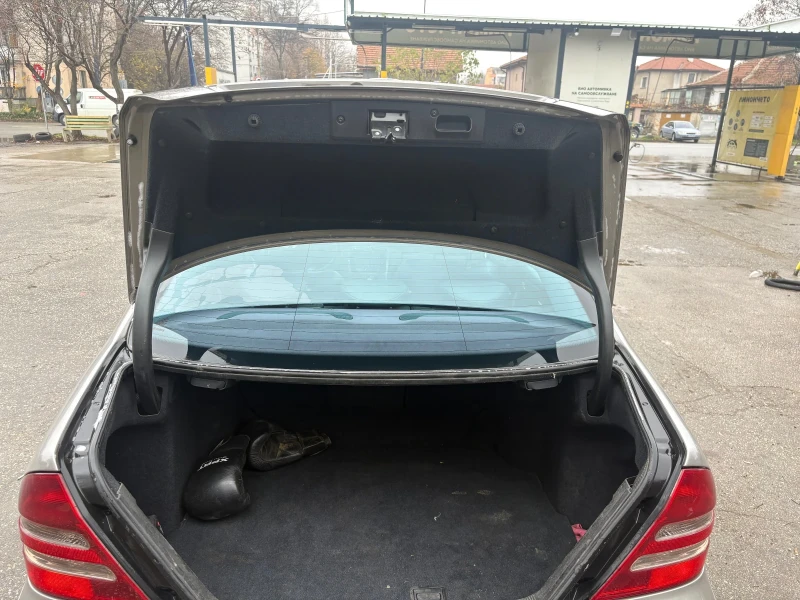 Mercedes-Benz C 270, снимка 8 - Автомобили и джипове - 52567751