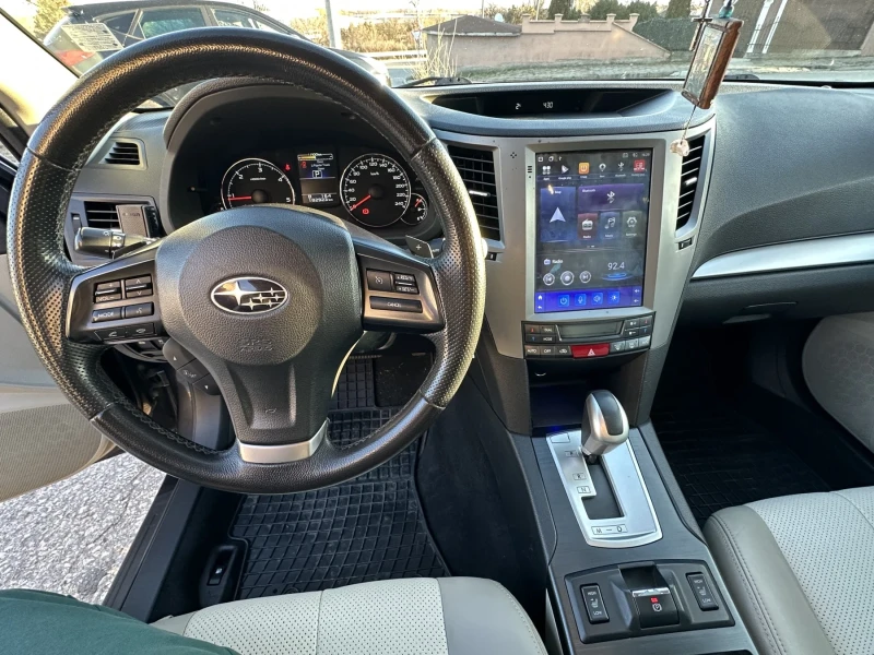 Subaru Outback, снимка 11 - Автомобили и джипове - 53193315