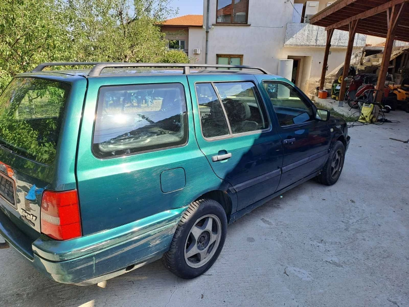VW Golf, снимка 3 - Автомобили и джипове - 53433863