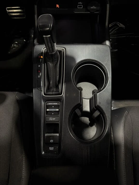 Honda Civic Sport* FWD* АвтоКредит* (ЦЕНА ДО БГ), снимка 11 - Автомобили и джипове - 52696140