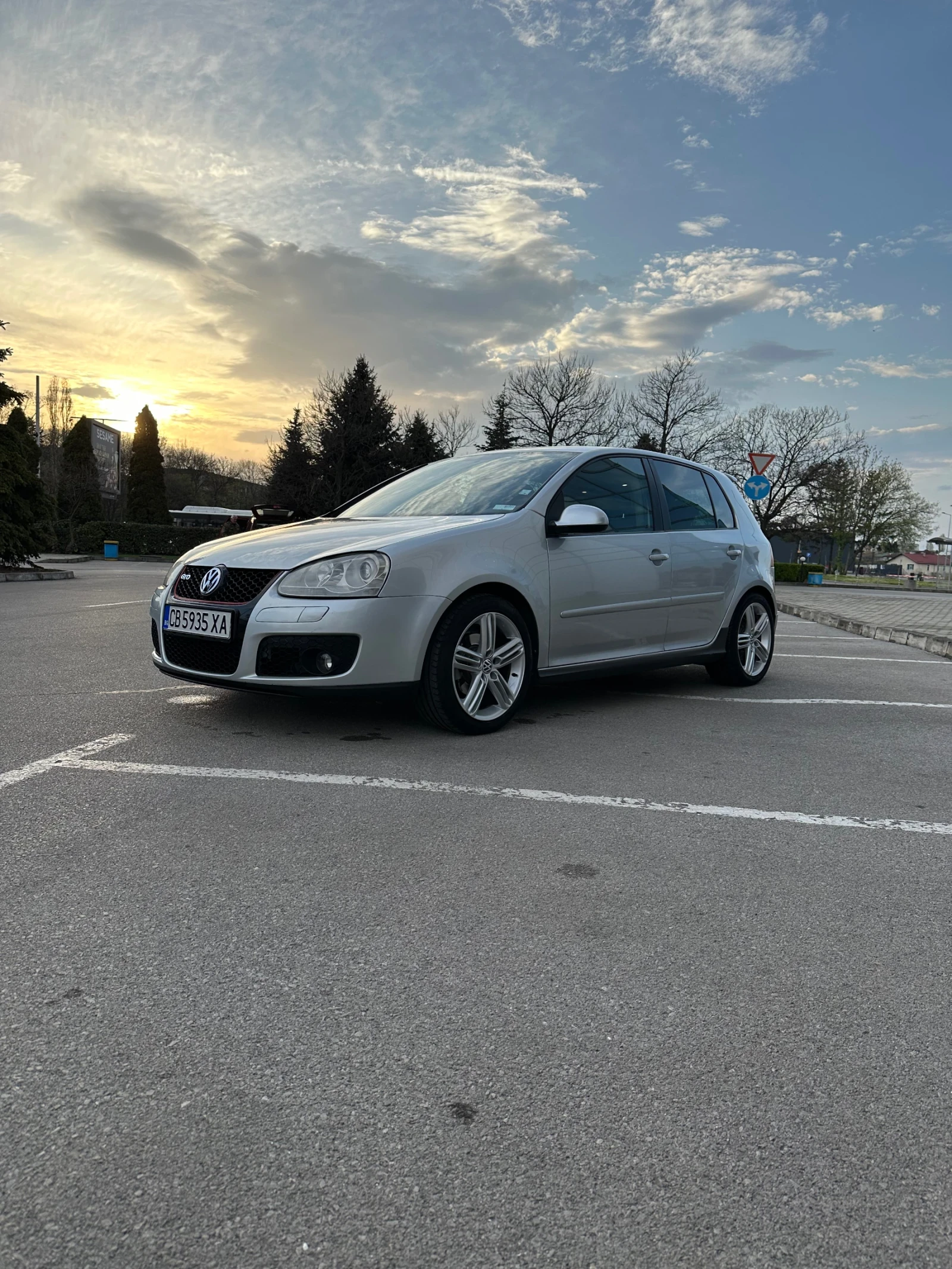 VW Golf Голф 5 1.9tdi спортен и икономичен GTD packet - изображение 6