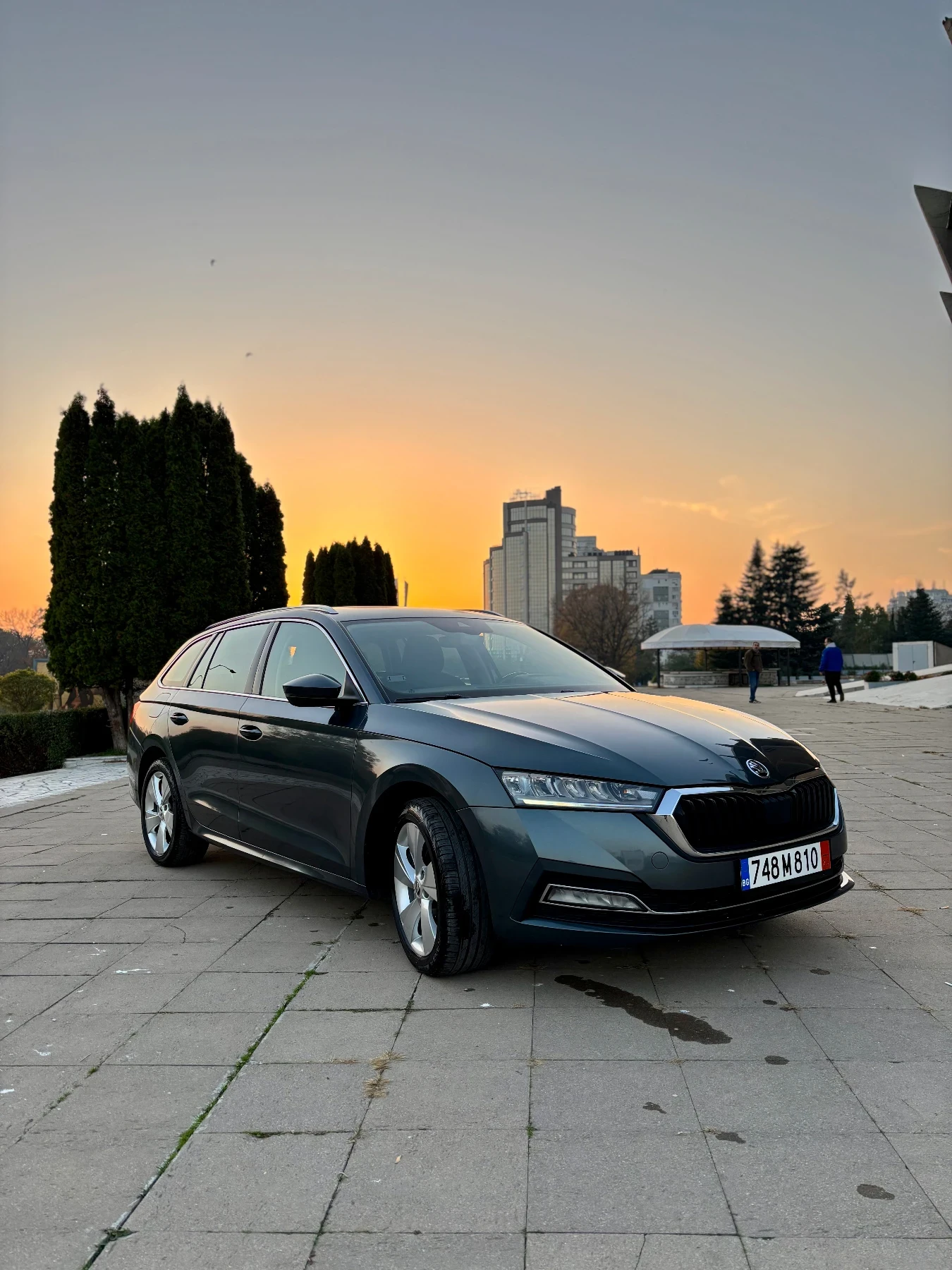 Skoda Octavia 2.0 TDI 150 7-DSG Digital Distronic CarPlay Camera | Mobile.bg   3